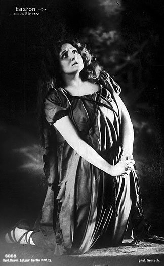 elektra easton uj